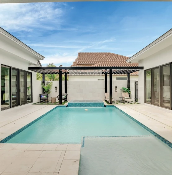 Piscina exterior PGT EV ABD HeritageGreen 2: 5470 SGD