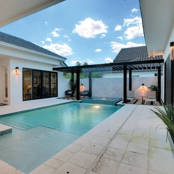 Piscina exterior PGT EV ABD HeritageGreen 1: 5470 SGD