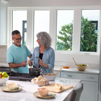 Cocina de estilo de vida PGT WGV Medallion Cat Claw CA5540 PW5540